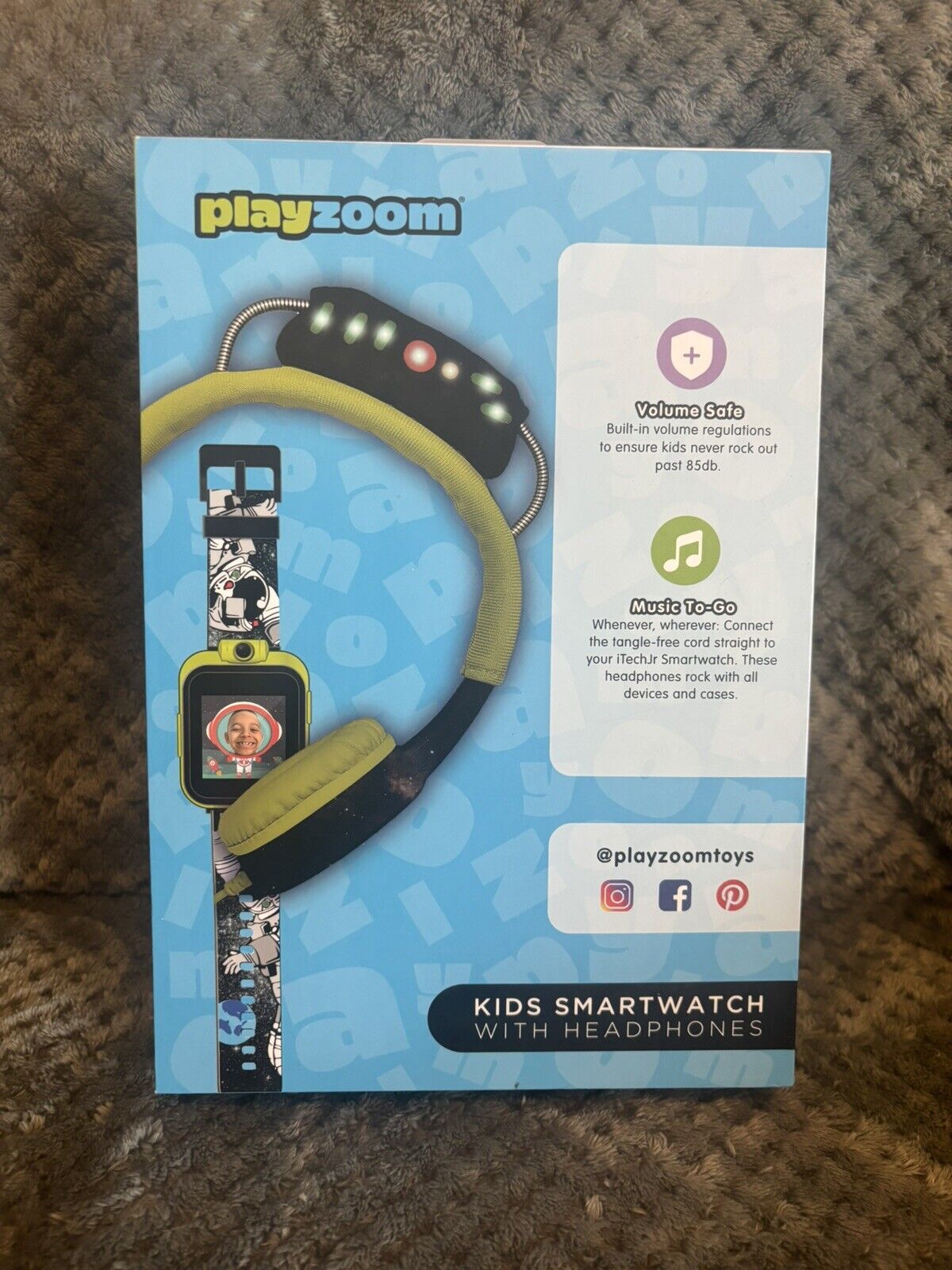 PlayZoom Kids Smartwatch with Headphones Green Astronaut