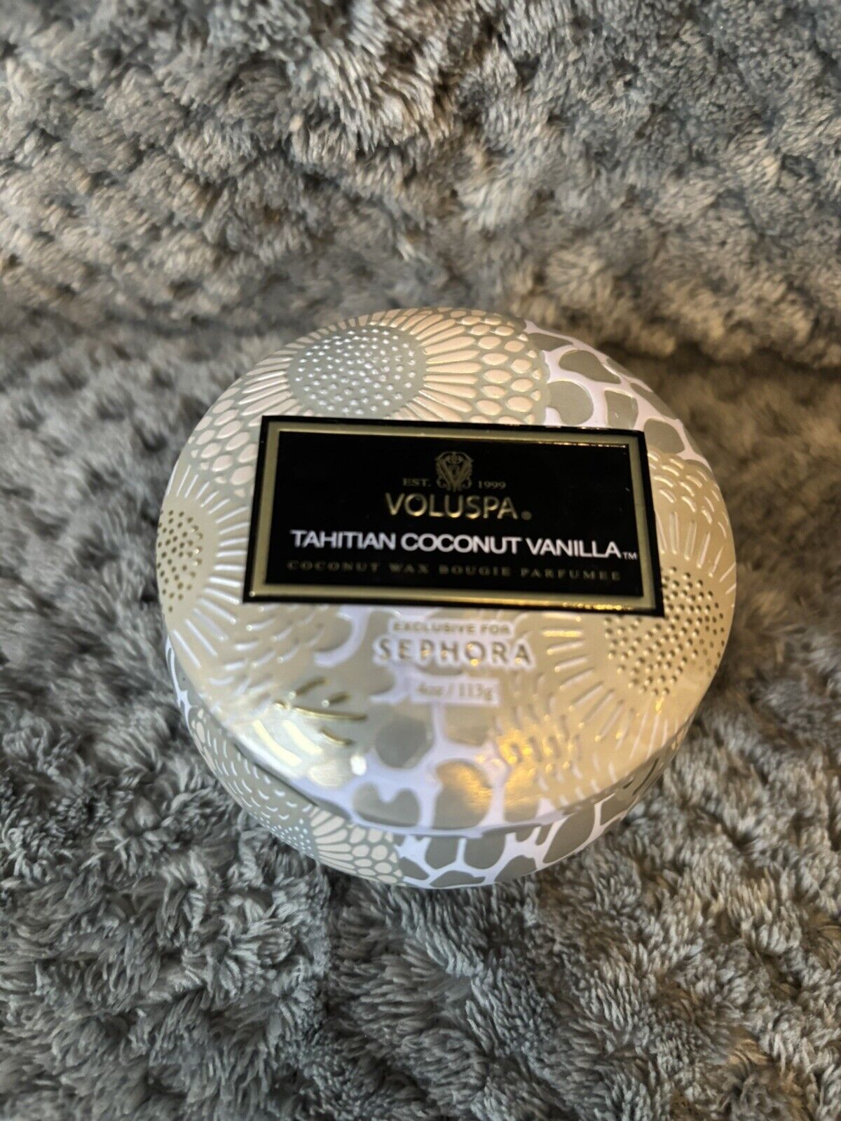 Voluspa for Sephora Tahitian Coconut Vanilla 4oz. Coconut Wax Tin Candle ~New~