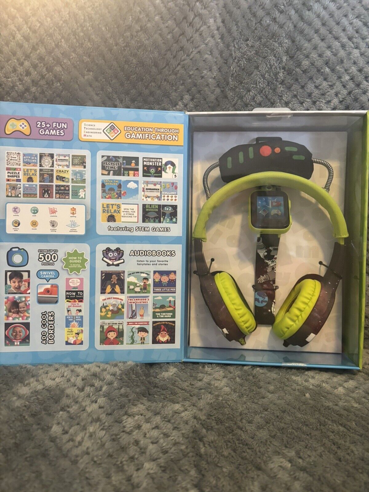 PlayZoom Kids Smartwatch with Headphones Green Astronaut