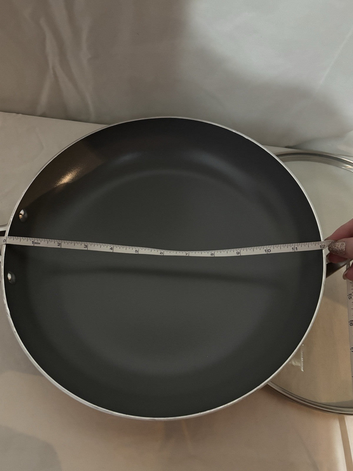 Calphalon Classic 12 Inch Non-Stick Skillet Fry Pan W/Glass Lid, NEW