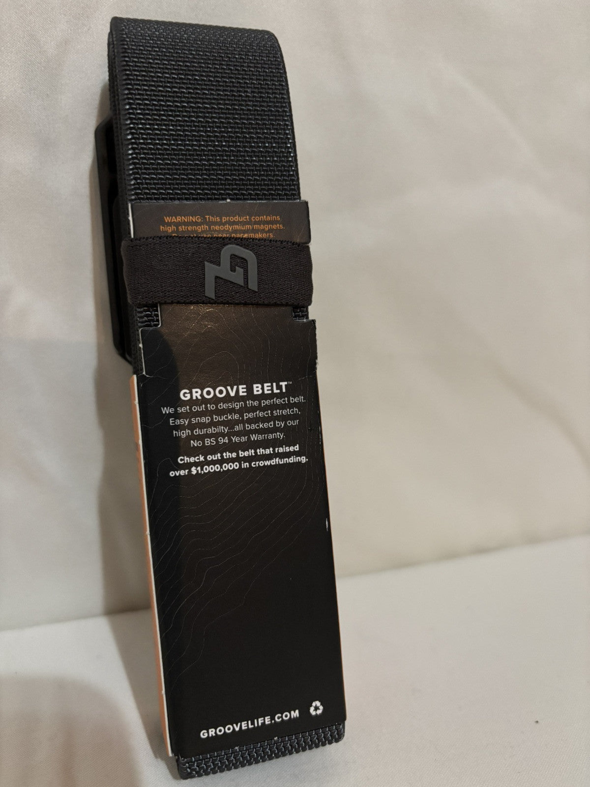 Groove Life Adjustable Web Belt With Magnetic Buckle - Black, Fits 28-50", ~NEW~